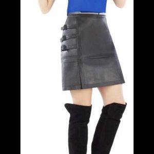 Buckle leather mini skirt